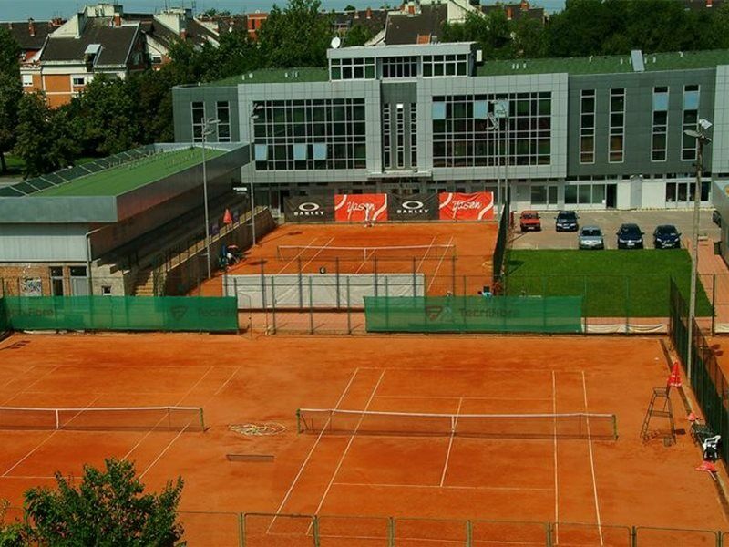 Hotel Elit Novi Sad Extérieur photo